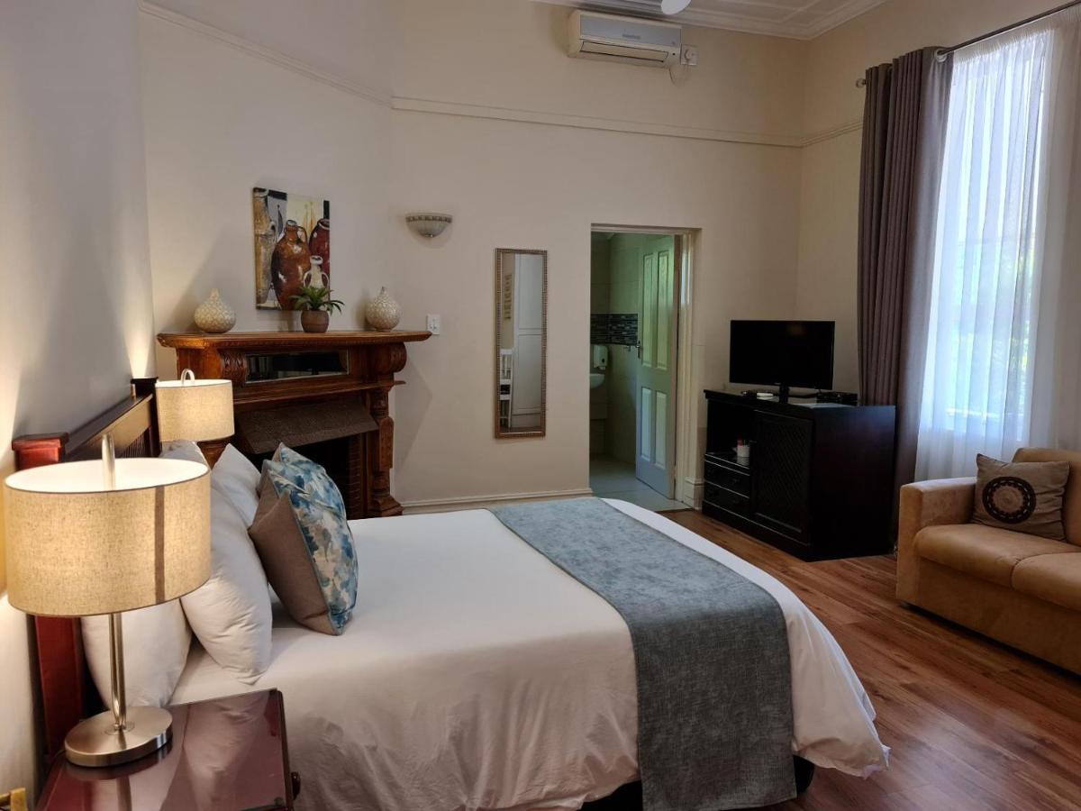 Peaches & Cream Bed & Breakfast Ladysmith Buitenkant foto