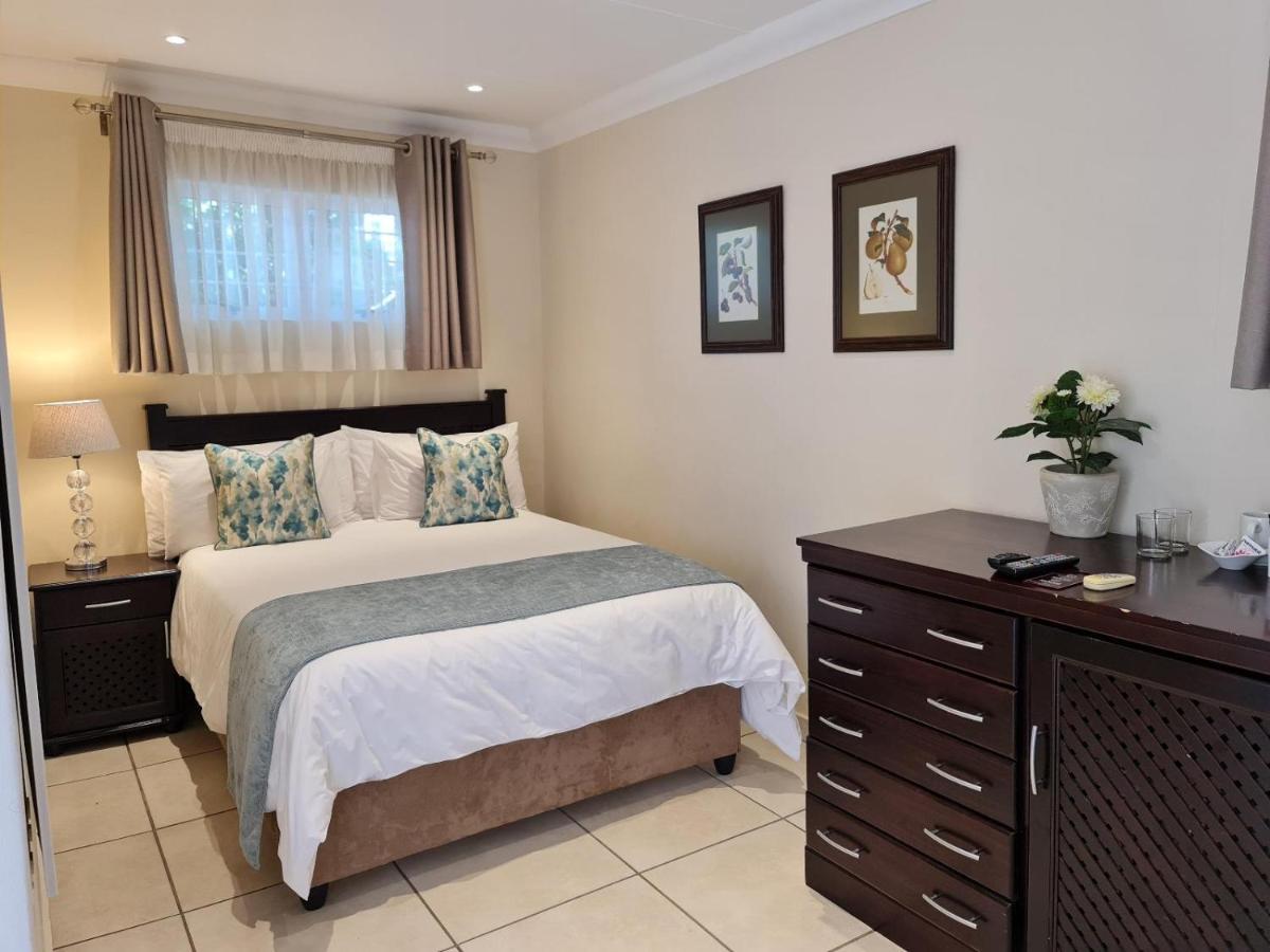 Peaches & Cream Bed & Breakfast Ladysmith Buitenkant foto
