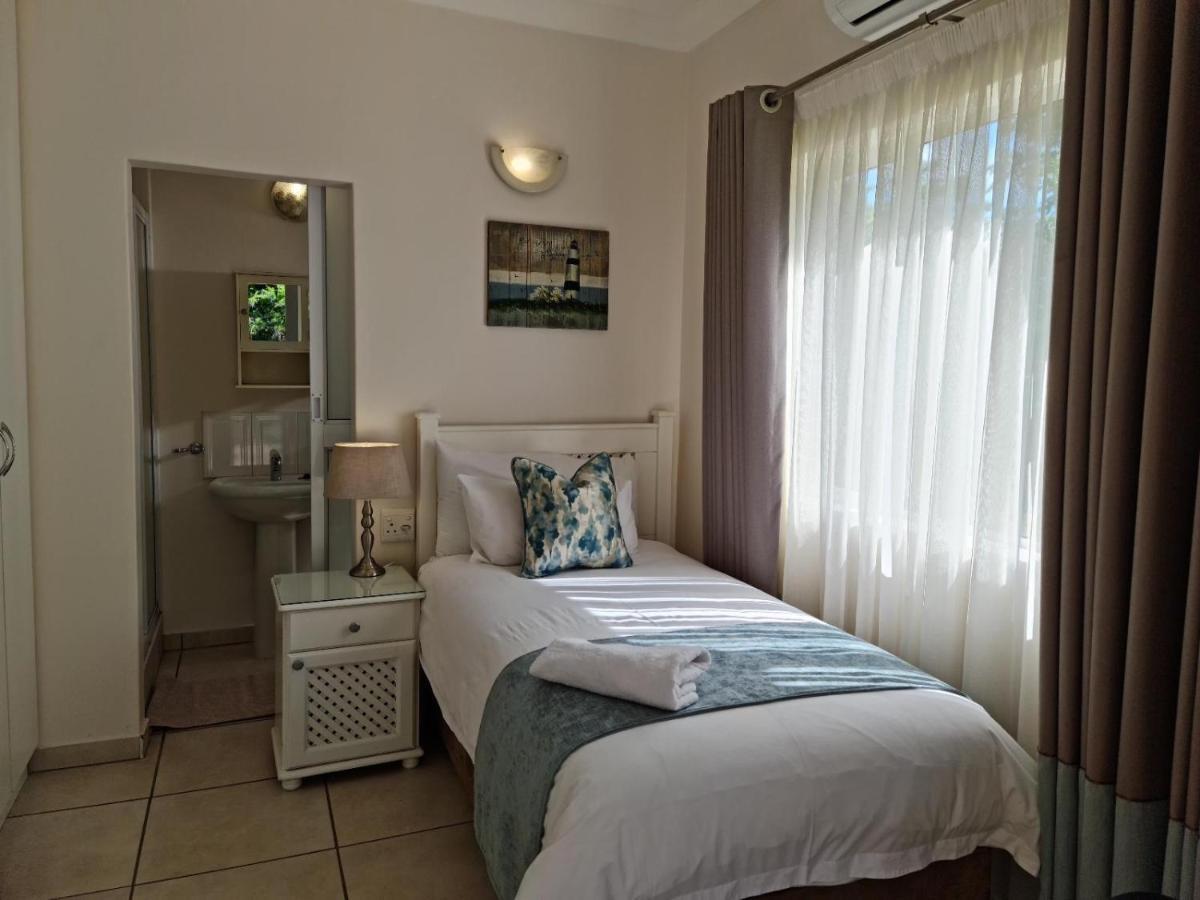 Peaches & Cream Bed & Breakfast Ladysmith Buitenkant foto