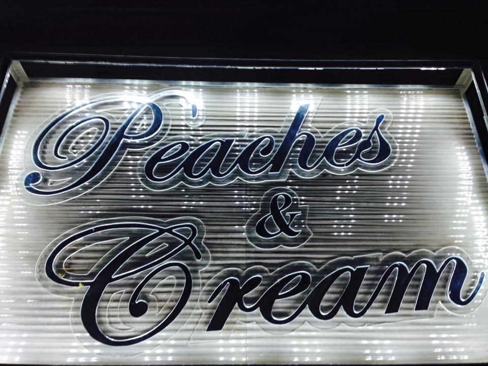 Peaches & Cream Bed & Breakfast Ladysmith Buitenkant foto